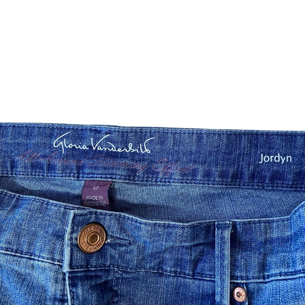 SOLD - Picture 4 of 5